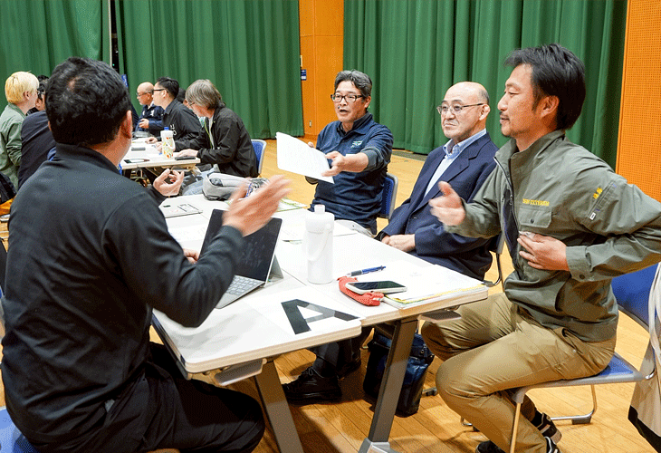 10月の例会の様子09